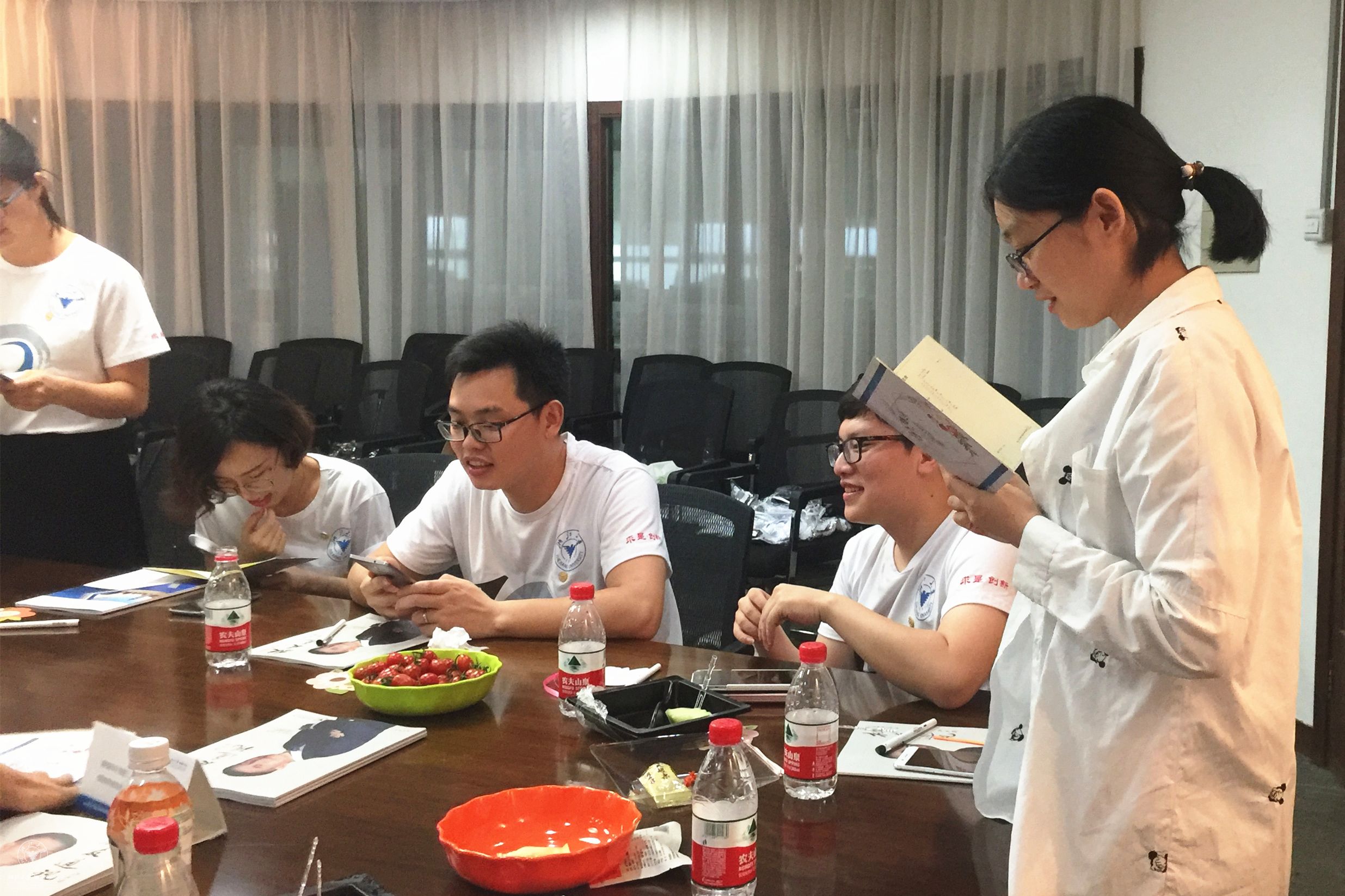 微信图片_20180623194104_副本.jpg