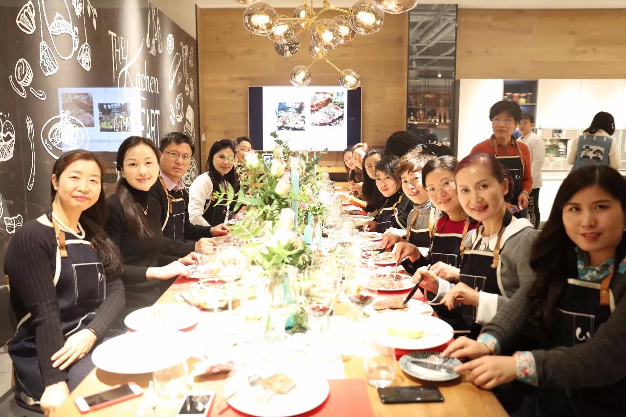 2017玫瑰会年会05.jpg