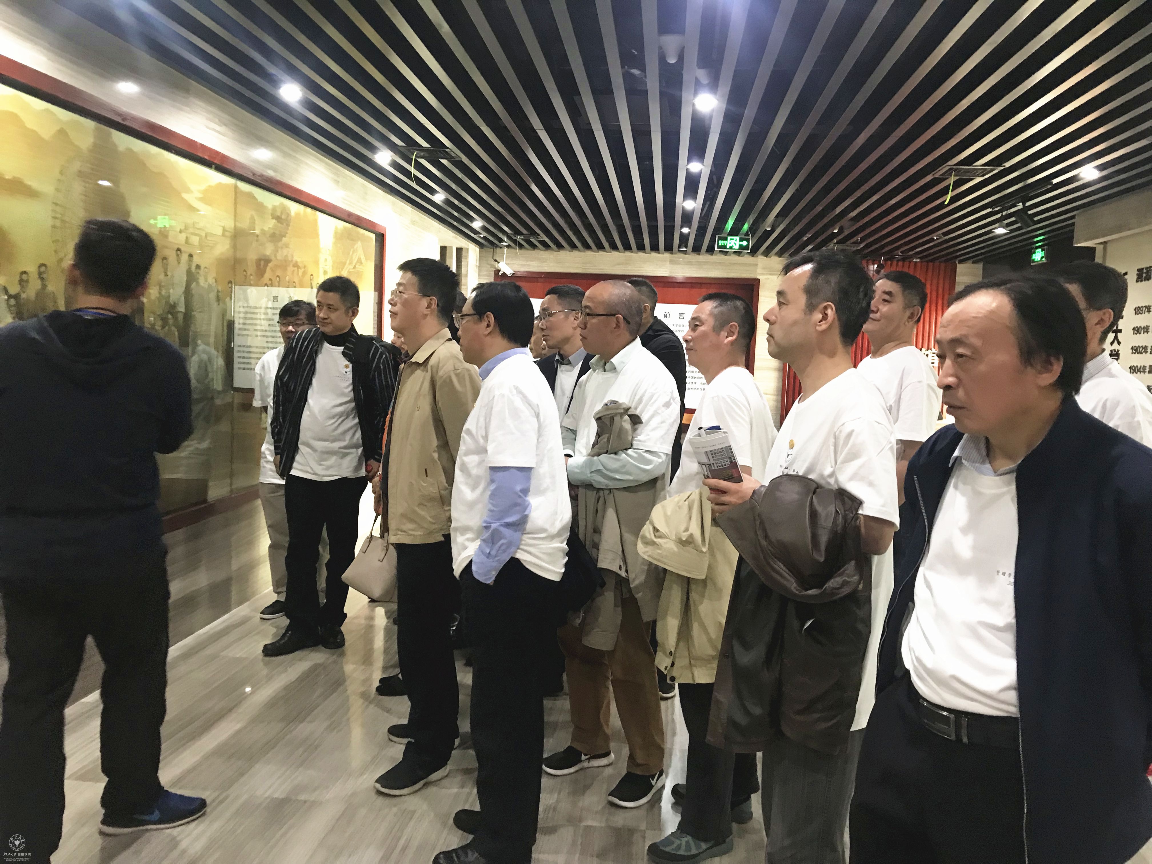 微信图片_20181029100744_副本.jpg