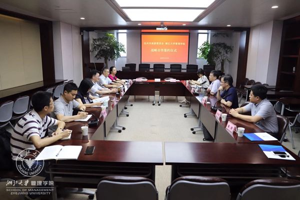 微信图片_20180518170400_副本.jpg